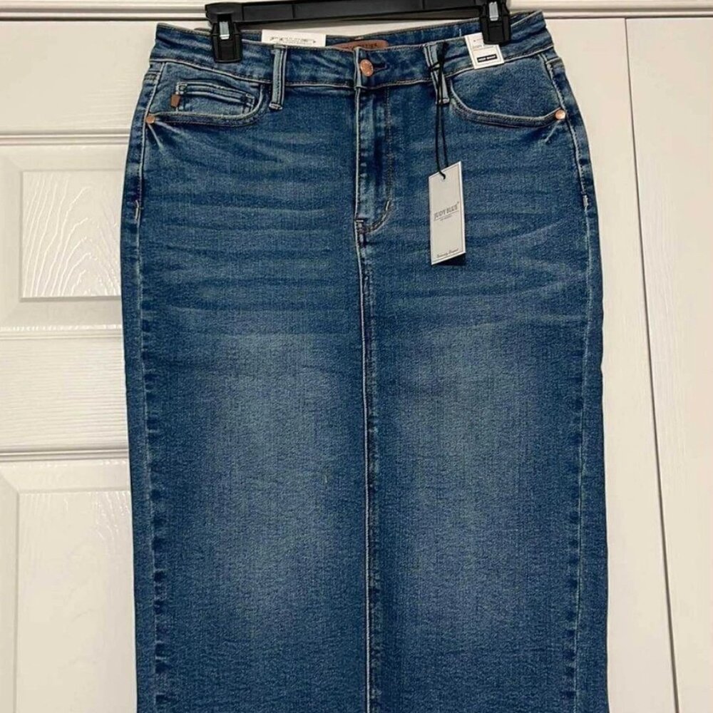 NWT Judy Blue High Rise Raw Hem Mid Length Denim Skirt Size LARGE Med Blue - Picture 4 of 10
